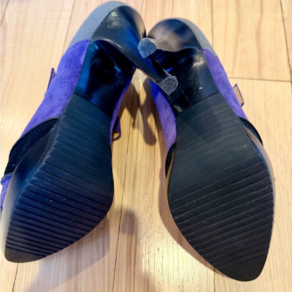 Michael Kors Parker Mary Jane Pumps! Size 6! - Picture 6 of 6